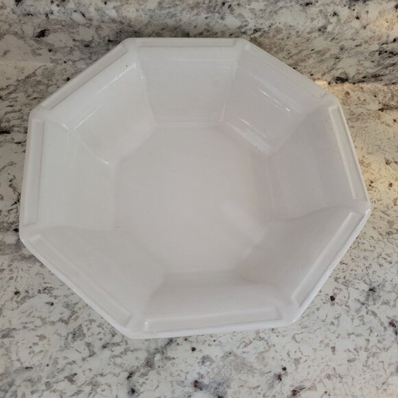 White Octagonal Ceramic Bowl 7534 USA Marked 10" Diameter - Picture 2 of 5